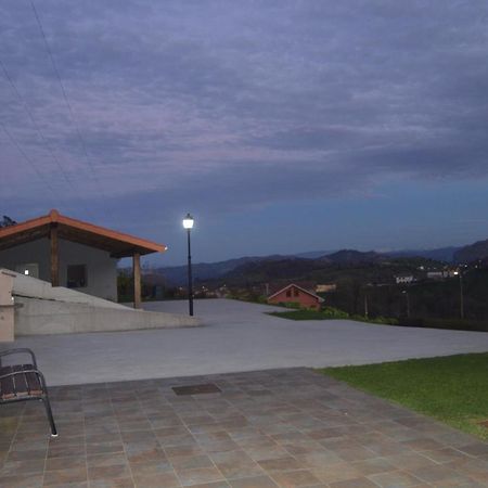 Apartamentos Rurales Penon Blanco Penerudes Exteriér fotografie