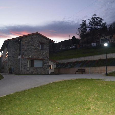 Apartamentos Rurales Penon Blanco Penerudes Exteriér fotografie
